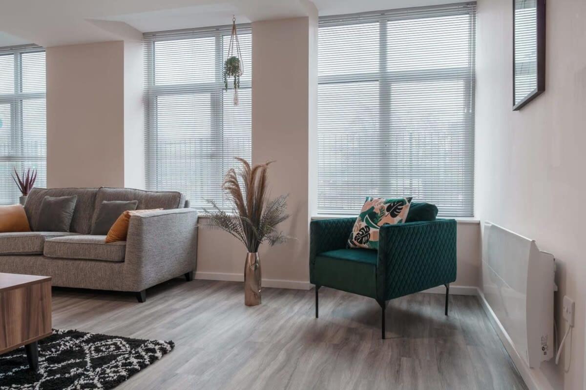 Contemporary 2 Bed Manchester Apartment - Sleeps 4 Exterior photo