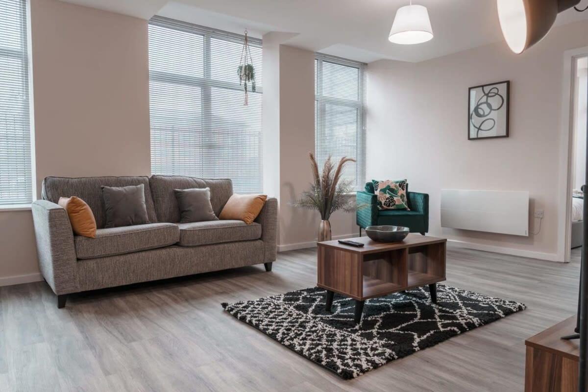 Contemporary 2 Bed Manchester Apartment - Sleeps 4 Exterior photo